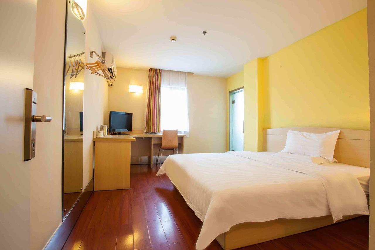 7Days Inn Dongguan Conference & Exhibition Center Pokój zdjęcie